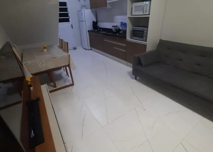 Peruibe: Casa Em Condominio C/ Piscina